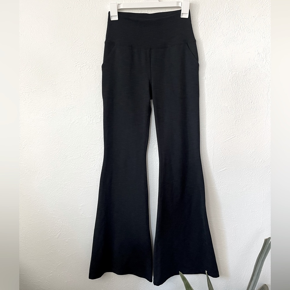 ‼️SOLD‼️ BEYOND YOGA FLARE PRACTICE PANT